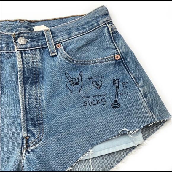 Reformation Embroidered Vintage Levi's 501 Shorts - Picture 3 of 9